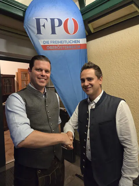 Peter Gsottbauer und der blaue Ortschefkandidat Markus Ott. | Foto: FPÖ