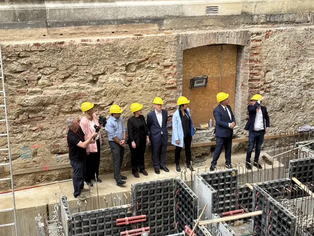 Beim Naturhistorischen Museum wurde eine Zeitkapsel eingegraben. | Foto: Fabian Franz/MeinBezirk