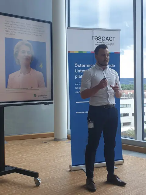 Beitrag von Sascha Thöny (Fraunhofer Austria) zum Digital Product Passport. | Foto: respACT