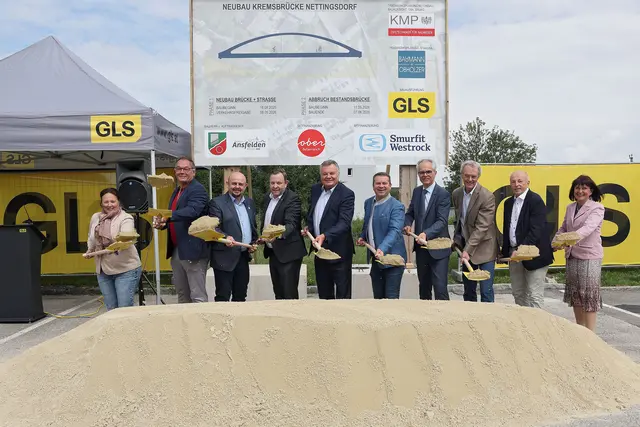 Nach dem Spatenstich starten die Bauarbeiten am 18. August 2025. | Foto: Land OÖ/Daniel Kauder