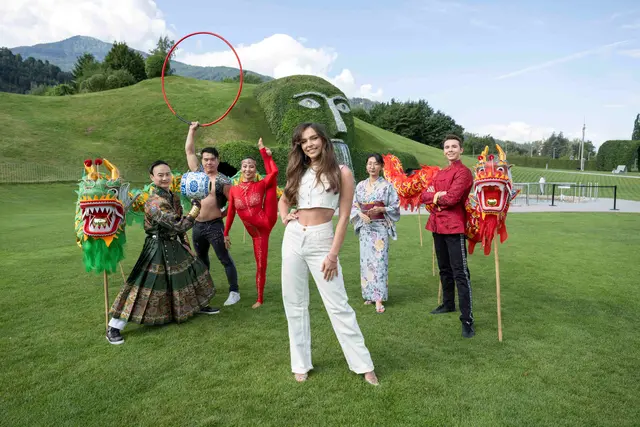 Das Circus-Theater Roncalli gastiert vom 11. Juli bis zum 24. August 2025 in den Swarovski Kristallwelten. | Foto: Swarovski Kristallwelten / Gerhard Berger