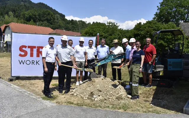 Die Gemeinde Ruden und die Feuerwehr Untermitterdorf luden am 4. Juli zum offiziellen Spatenstich, Baubeginn ist am 14. Juli geplant.  | Foto: MeinBezirk.at