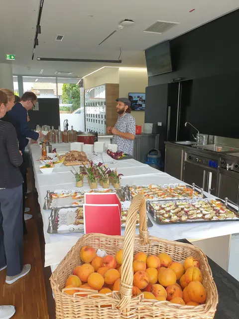 Beim Mittagessen wurde genetzwerkt. | Foto: respACT