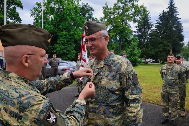 Der erfahrene Berufsoffizier blickt auf eine lange und vielseitige Laufbahn zurück. | Foto: Riedlsperger