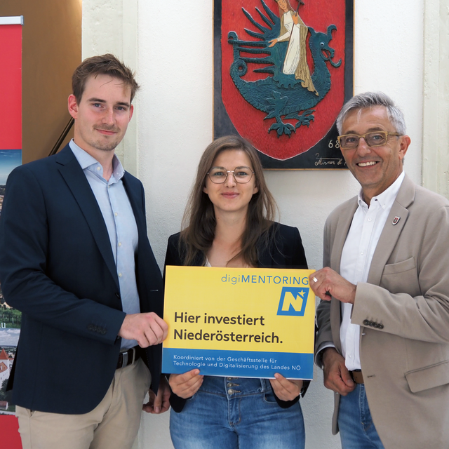 Stadtrat Armin Türk, Stadtamtsdirektorin Elisabeth Flick und Bürgermeister Andreas Pataki. | Foto: Stadtgemeinde Marchegg 