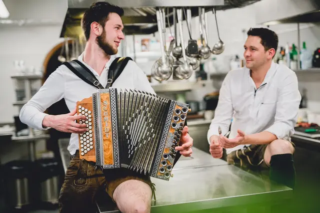 Musik spielt im Leben von Max eine große Rolle. | Foto: Nici Seiser