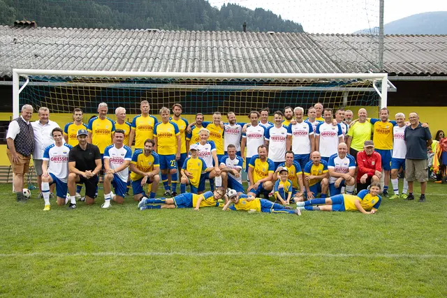 Beim Legendenmatch zum 50-Jahr-Jubiläum des SV Afritz 1975 standen einstige Vereinsgrößen am Platz. | Foto: SV Afritz 1975