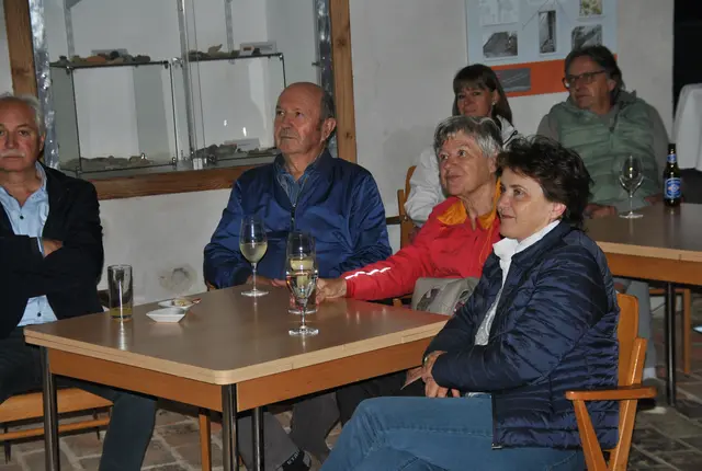 Auch Vizebürgermeisterin Christine Seitinger (rechts) war unter den kulturbegeisterten Besuchern 