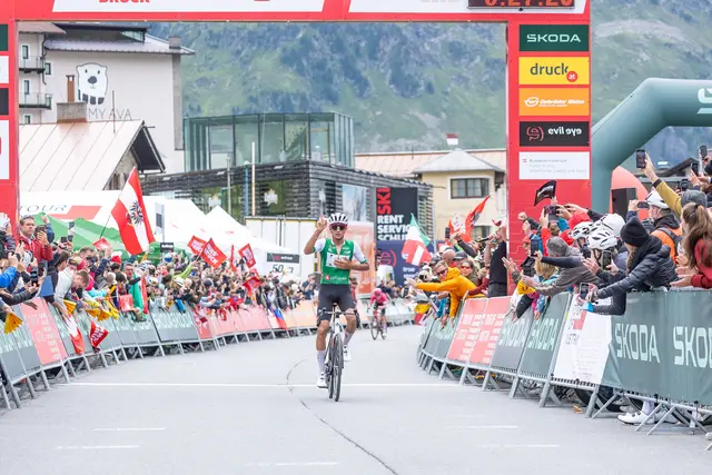 Isaac del Torro holte sich in Kühtai den Sieg auf der Königsetappe der Tour of Austria 2025. | Foto: Expa Pictures