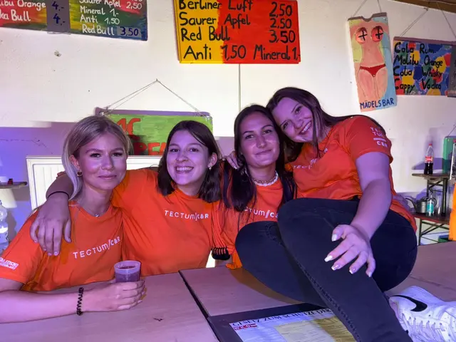 Die JVP bereitete den Gästen eine unvergessliche Partynacht. | Foto: Lisa Zehetbauer