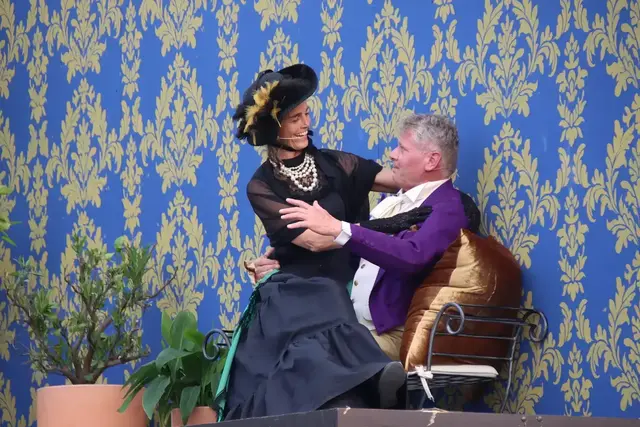 "Der Zerrissene": Carola Kersten mit Franz Hillerzeder.