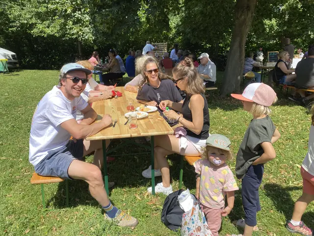 Plaudern und den Tag genießen | Foto: Gesa Buzanich