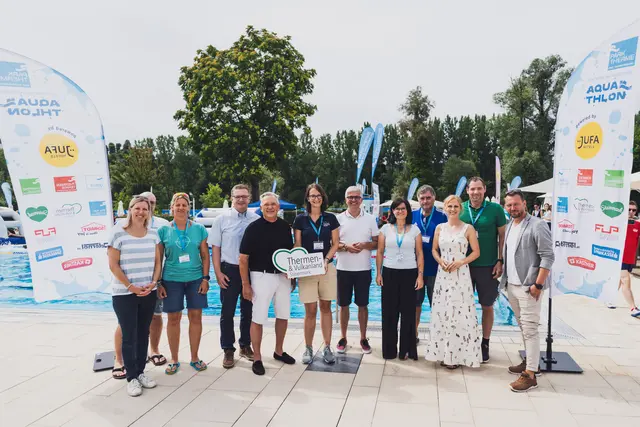 Parktherme-Geschäftsführung und Organtsationsteam mit Sponsoren, Eventpartnern und Ehrengästen. | Foto: Arvideo / Arvid Auner