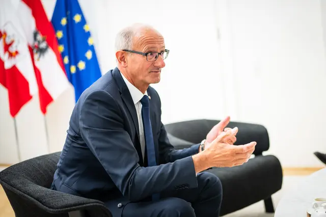 Anton Mattle stellte sich diversen Thema bei der ORF-Pressestunde. | Foto: Land Tirol