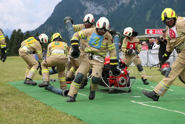 Feuerwehren zeigten was sie drauf haben
