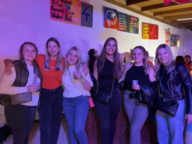 Die legendäre Beachparty lockte auch heuer 2.000 Besucherinnen und Besucher an. | Foto: Lisa Zehetbauer
