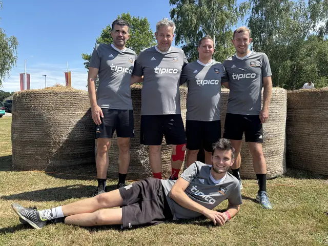 Die Gruppe "Eintracht Sauf" aus Graz holte sich den ersten Bauernsoccer-Titel. 
 | Foto: Elisabeth Kloiber