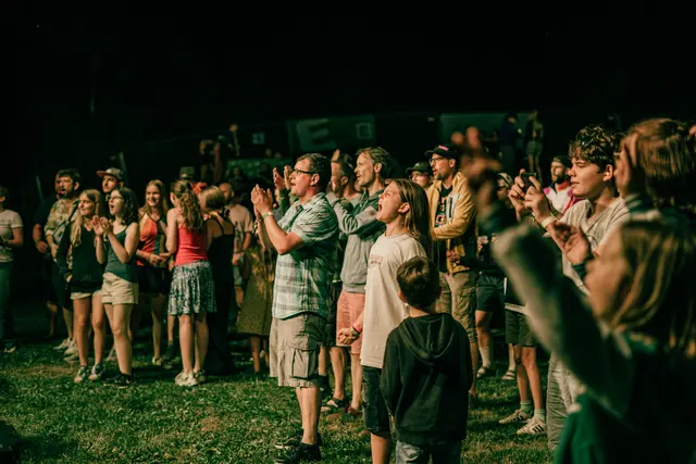 Gemeinsam feierte man Musik und Freiheit. | Foto: Hannah Dornan