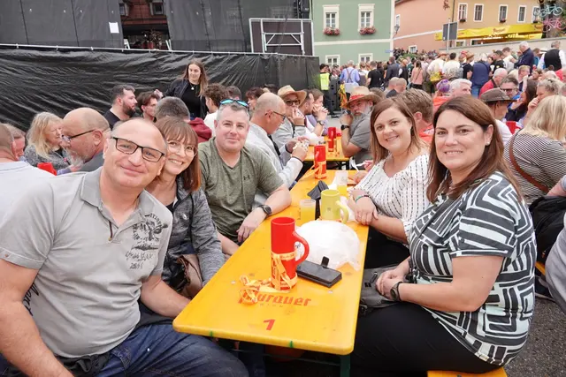 Lustig ging es auch an diesem Tisch zu. | Foto: Michael Blinzer