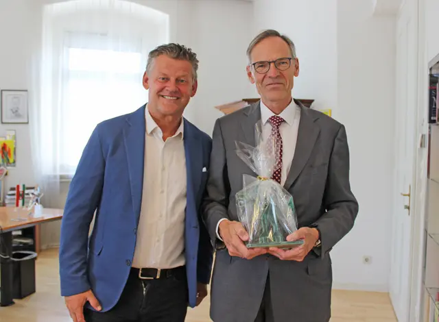 Bürgermeister Christian Scheider begrüßte Bernd Lutschounig im Rathaus. | Foto: SK/Glinik