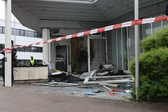 Oft sind ganze Bankomaten Ziele von Verbrechern – so wie dieses Jahr im April. Nun wurde ein 51-jähriger Täter am Landesgericht als Teil einer rumänischen Bande nicht rechtskräftig verurteilt. | Foto: laumat.at