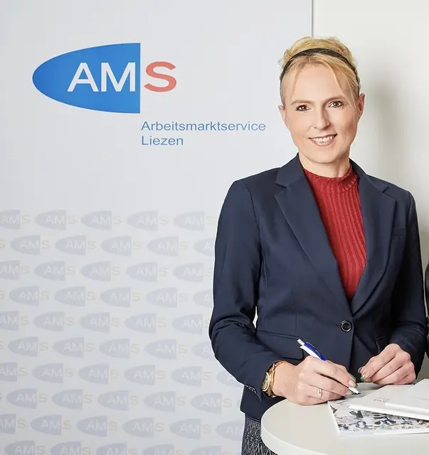Brigitte Wasmer, AMS-Liezen-Leiterin, vergleicht den Arbeitsmarkt von früher mit jenem der heutigen Zeit. | Foto: photoINstyle.at