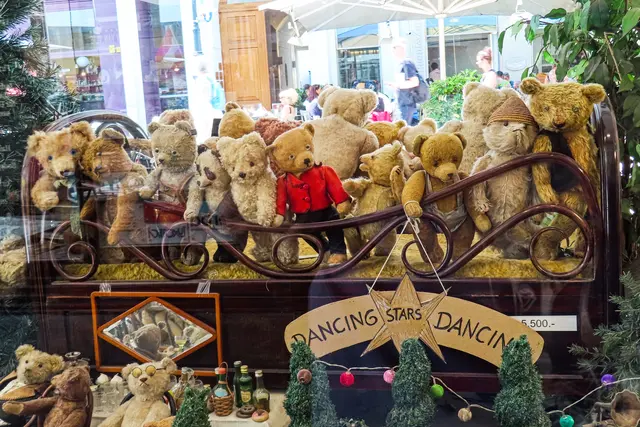 Auch in Bärland geht man mit der Zeit und hat eine Tanzshow