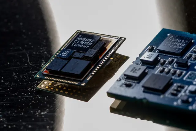 Das European Innovation Scoreboard 2025 der EU-Kommission bestätigt Österreich erneut als „Strong Innovator“. In einigen Bereichen ist allerdings noch Luft nach oben, es hakt vor allem dabei, das erreichte auch zu Geld zu machen.  | Foto: CARLOS BARRIA / REUTERS / picturedesk.com