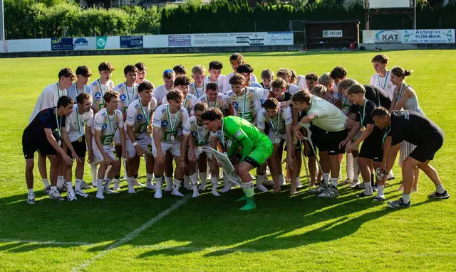 Im Stadion Hollenegg wurde der Meistertitel in der Leistungsklasse nach der letzten Runde gefeiert. | Foto: MTSV Südwest