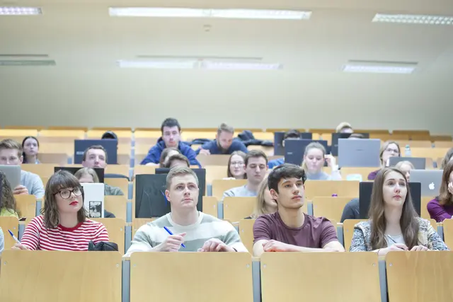 Studierende und Absolventen sollen durch die Namensänderung ihre Abschlüsse international besser vergleichen können. (Symbolbild) | Foto: FH Burgenland