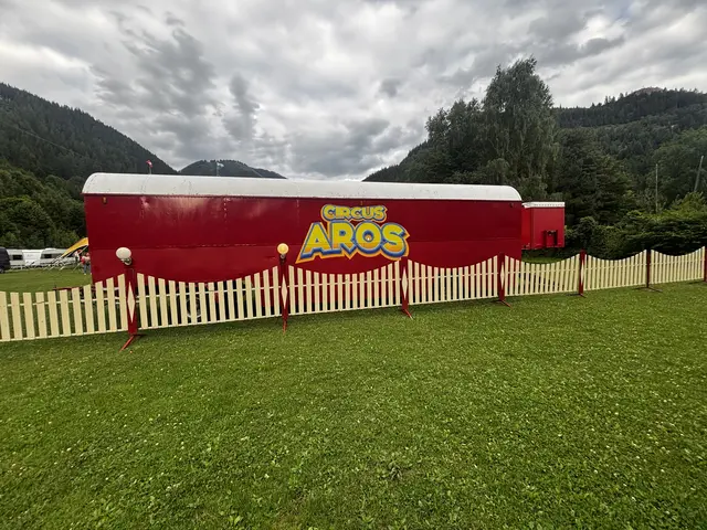 Historischer Zirkuswagen