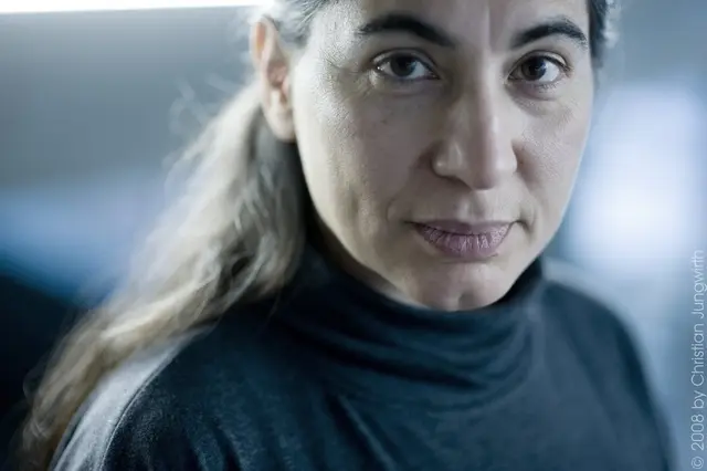 Janna Polyzoides wurde als Tochter des Musikerpaares Christos und Katherina Polyzoides in Graz geboren und lebt in Wien. | Foto: Christian Jungwirth