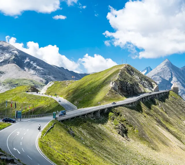 Großglockner Hochalpenstraße ruft Radfahrer zu Fahrten außerhalb der Hauptverkehrszeiten auf | Foto: grossglockner.at/Michael Stabentheiner