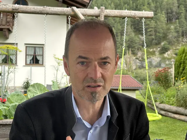 "Die Unterstützung der Landwirte muss gehalten werden", LK-Präsident Josef Hechenberger. | Foto: Seelos