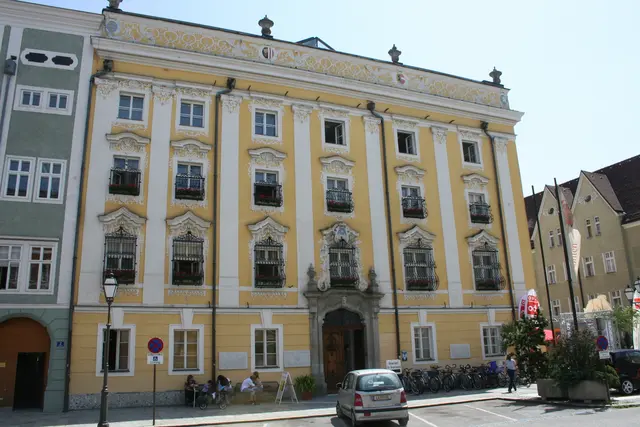 Am Welser Magistrat häuften sich die mutmaßlich rechtsextremen Vorfälle. Die Staatsanwaltschaft hat nun das Verfahren eingestellt, was zu einem Aufschrei führt. | Foto: Stadt Wels