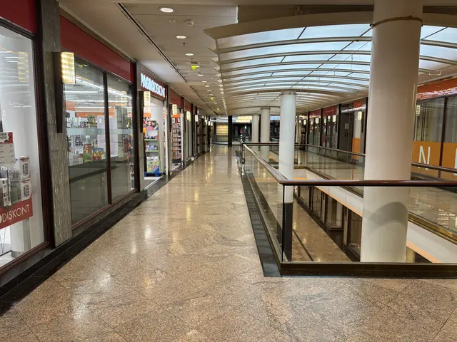 Auch in der Grand Palais Shopping Mall bleibt alles wie gehabt. | Foto: Fabian Franz/MeinBezirk