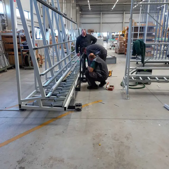 Im Zuge der Modernisierung konnten auch zwei zusätzliche Arbeitsplätze am Standort Steyr geschaffen werden.  | Foto: Reform