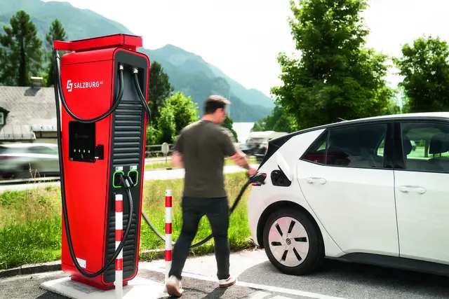 Der Ladehub in St. Gilgen am Wolfgangsee.  | Foto: Salzburg AG/Bosnjak