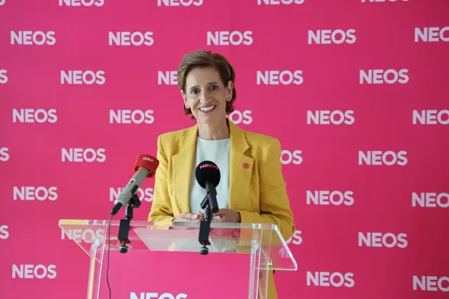 NEOS-Landesparteivorsitzende Indra Collini fordert Vielfalt in der Mittelschule. | Foto: NEOS