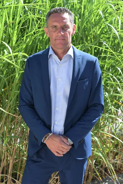 Bürgermeister Andreas Kacsits (ÖVP) setzt auf konstruktive Zusammenarbeit mit der LBL, um zentrale Projekte in Deutschkreutz voranzubringen. | Foto: Andreas Kacsits