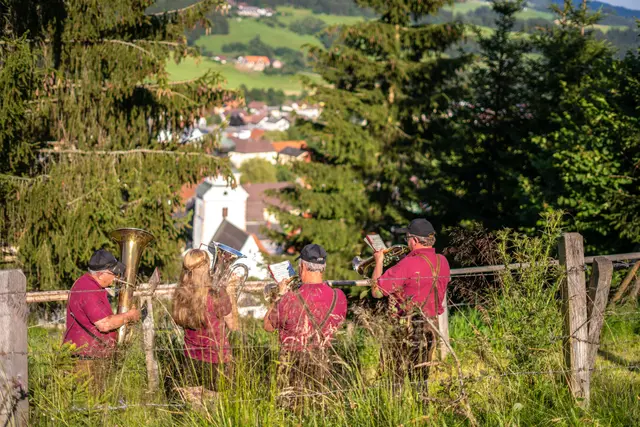 Der Brauch des Feierabendblasens in Reichenfels ist bereits weit über 100 Jahre alt. | Foto: privat