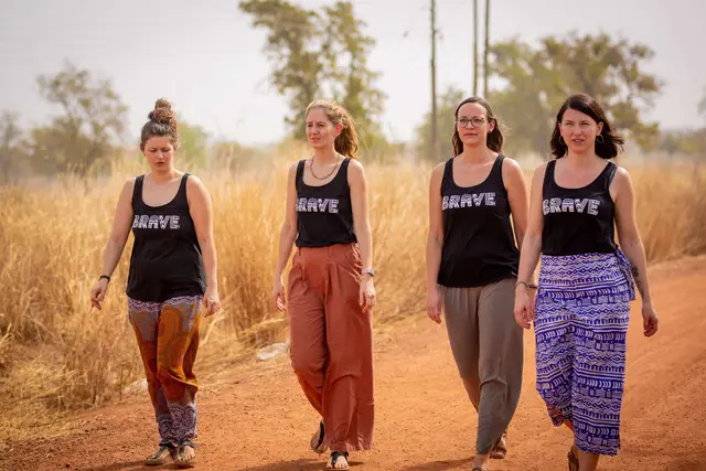 Julia Obereder, Geschäftsführerin von Braveaurora (2. von links) mit ihrem Vorstandsteam: Susanne Gahleitner, Simone Blümel und Sarah Deckenbacher. | Foto: Braveaurora