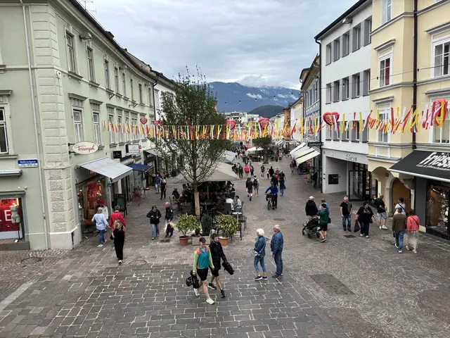 Nicht nur an Regentagen zieht es tausende Touristen in die Stadt. Villach punktet auch mit unzähligen Kongressen. | Foto: MeinBezirk.at