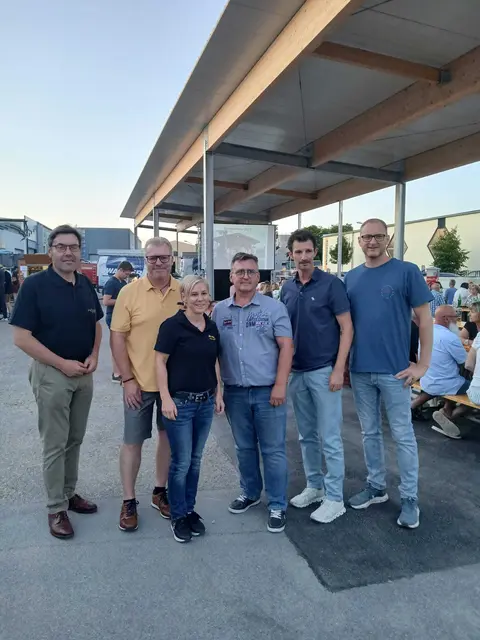 WB-Bezirksgruppenobmann Andreas Hager, ÖVP-Obmann Strasshof Achim Wörner, WB-Obfrau Birgit Lahofer- Loserl, WB-Obmann Strasshof Franz Schaller, Landtagsabgeordneter Rene Lobner und ÖVP-Stadtrat Gänserndorf Maximilien Beck | Foto: Wirtschaftsbund