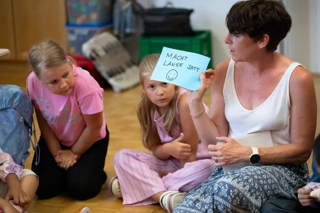 Innerhalb von 12 Tagen wurden über 110 Gruppen und Klassen aus rund 30 Kindergärten, Volksschulen, Mittelschulen & Gymnasien mit Bildungsangeboten versorgt. | Foto: COMÚN