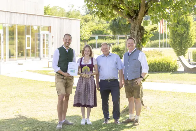 Julia Meerskraut überzeugte in der FR Pferdewirtschaft mit ihrer Abschlussarbeit. | Foto: TAFFotografia