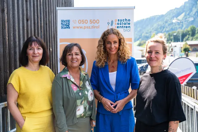 Seit Juli stehen sie mit jeweils zwei zusätzlichen Beratungstagen pro Woche in den neuen Erstanlaufstellen in Kitzbühel und Landeck zur Verfügung. | Foto: Georgios Papaconstantis