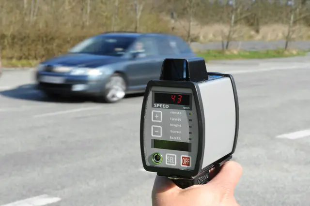 Auf der B94 und im Ortsgebiet von Klagenfurt wurden zwei erhebliche Geschwindigkeitsüberschreitungen gemessen. (Symbolfoto) | Foto: stock.adobe.com/at/benjaminnolte