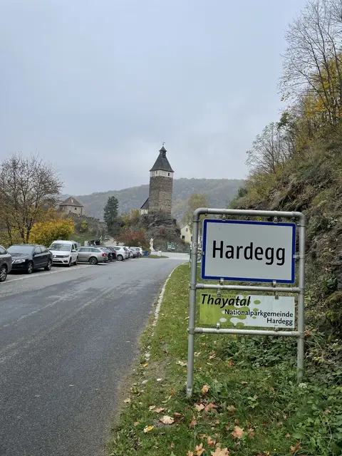 Hardegger müssen etwa acht Kilometer bis zum nächsten Bankomat fahren. | Foto: Alexandra Goll