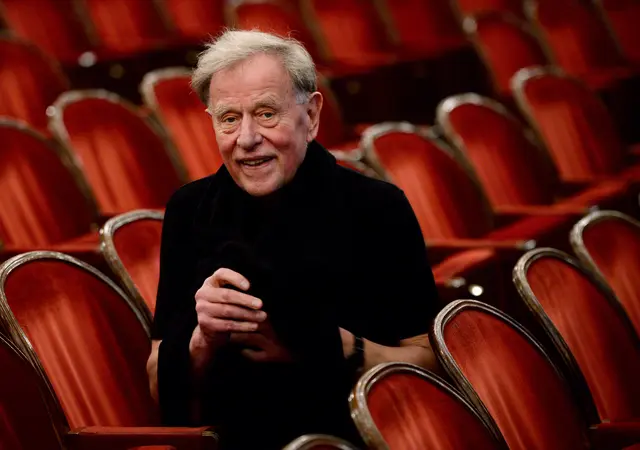 Der deutsche Regisseur und langjährige Burgtheaterdirektor Claus Peymann ist am Mittwoch im Alter von 88 Jahren in Berlin verstorben. | Foto: ROLAND SCHLAGER / APA / picturedesk.com